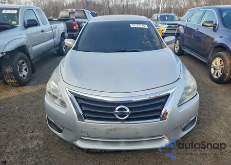 2014 Nissan Altima 2.5 from USA, damaged, VIN 1N4AL3AP5EC126679